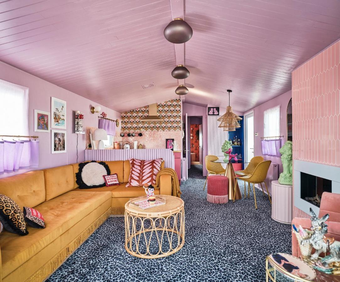 Fun Barbie Inspired, 6 Berth Caravan - Camber Sands Holiday Park, Near The Beach Eksteriør billede